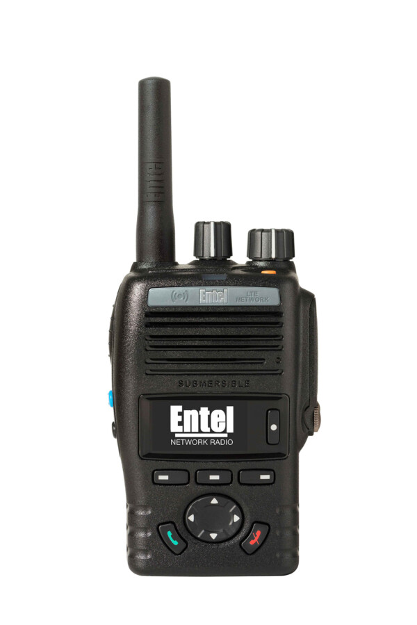 Entel DN495 two-way radio